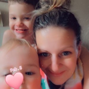 Meet your Posher, Suzanne